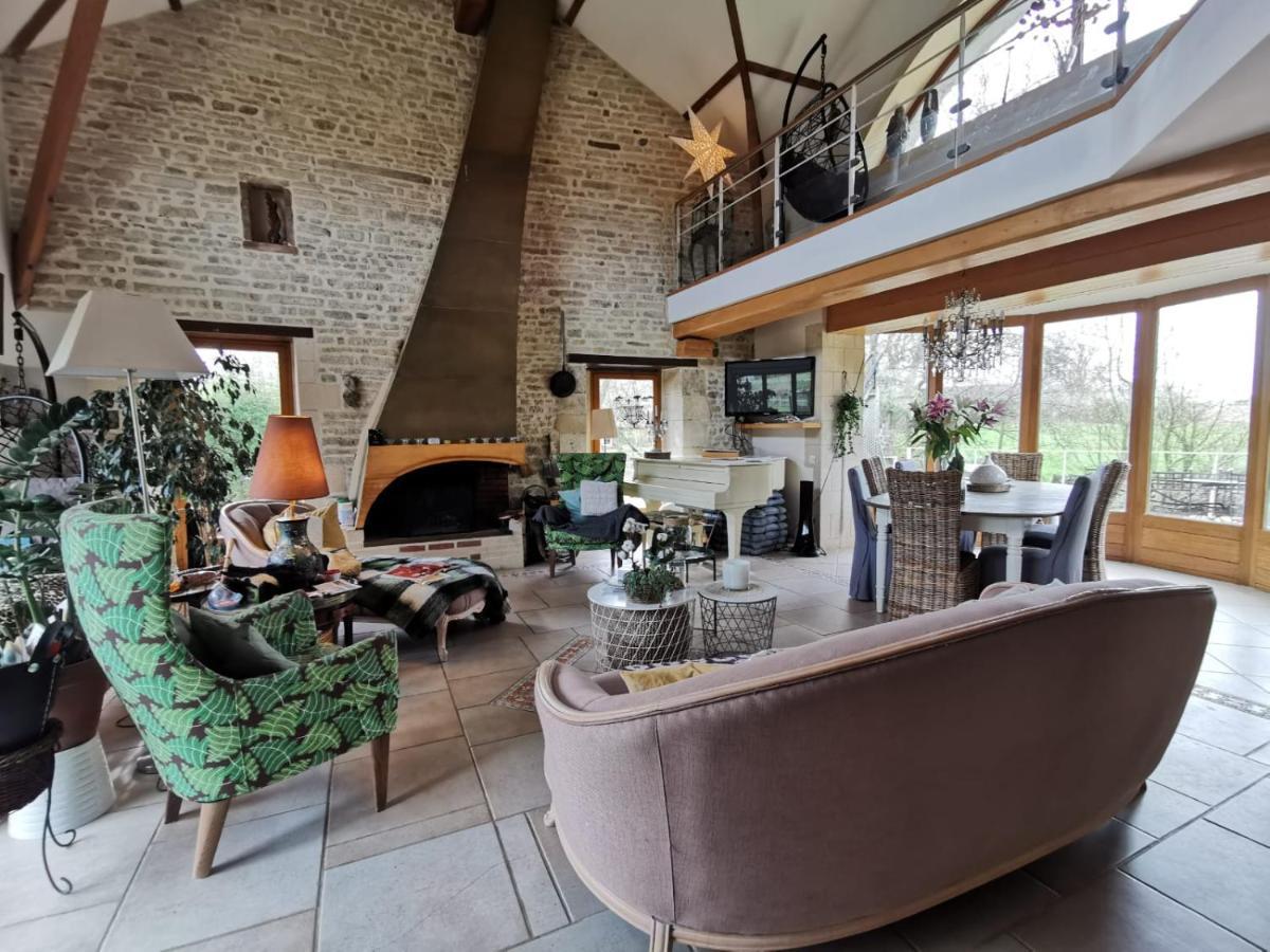 Les Chambres De Capucine Carcagny Exteriör bild