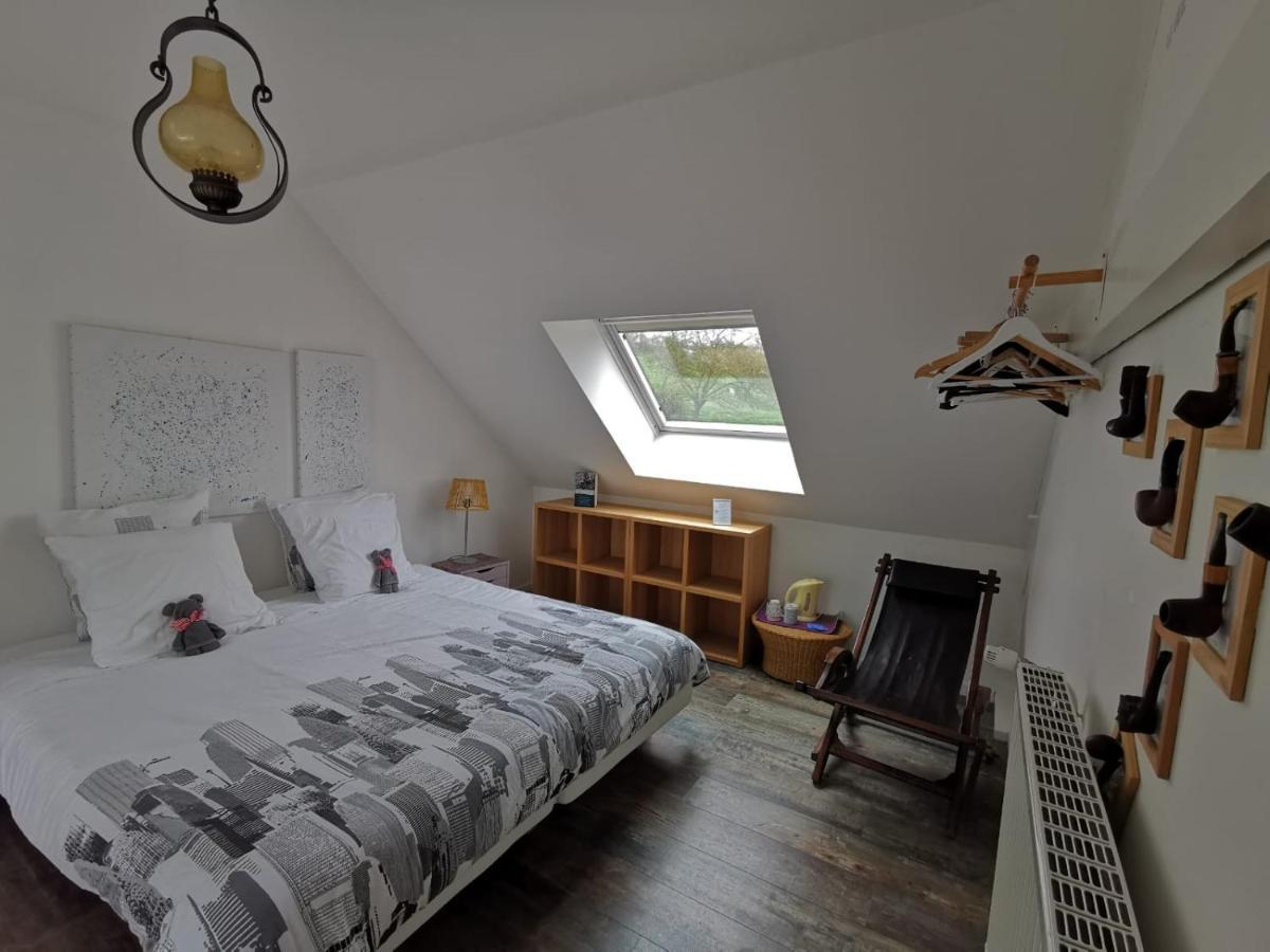 Les Chambres De Capucine Carcagny Exteriör bild